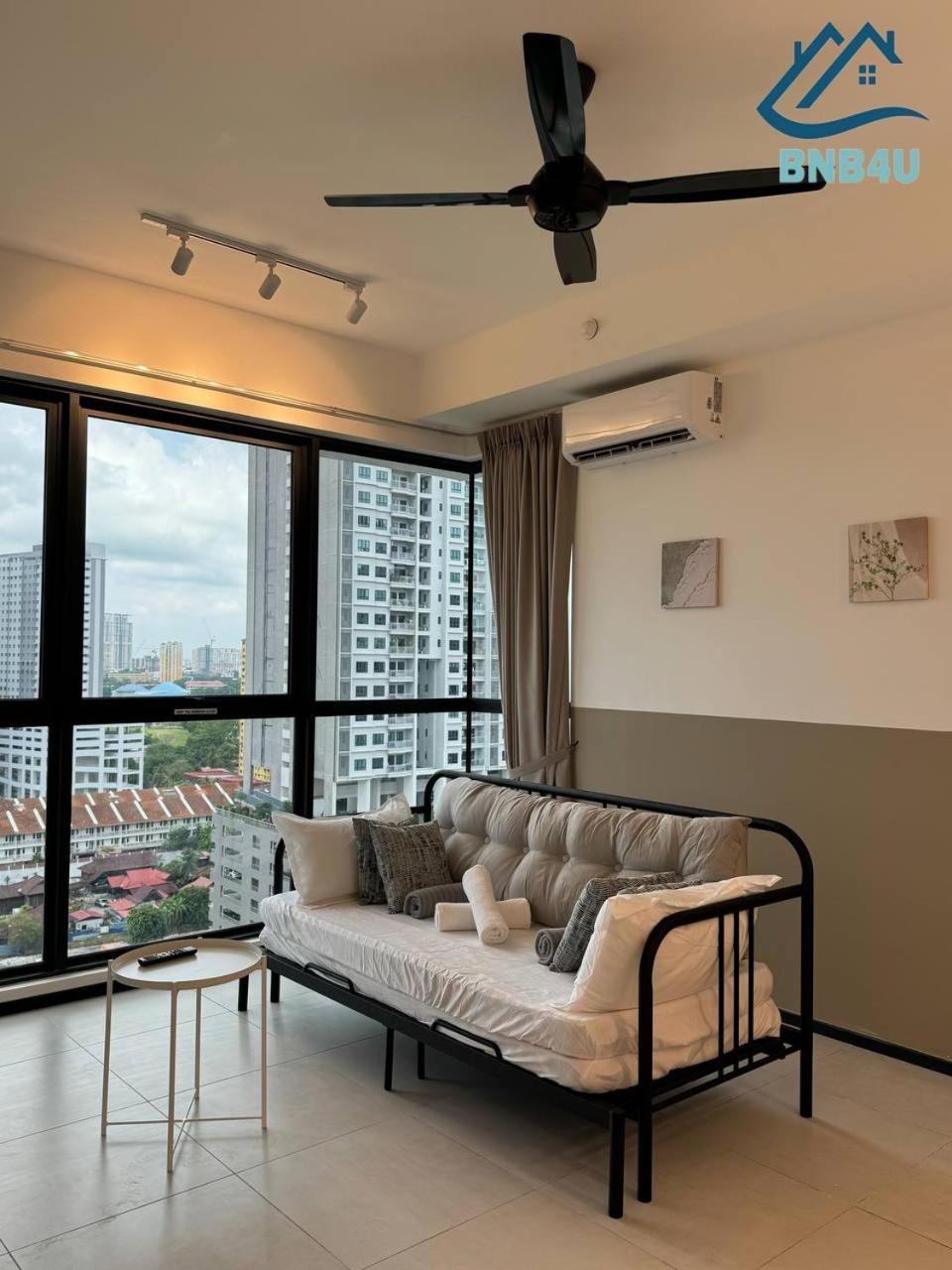 Urban Suites @ George Town Penang By Bnb4U Екстер'єр фото