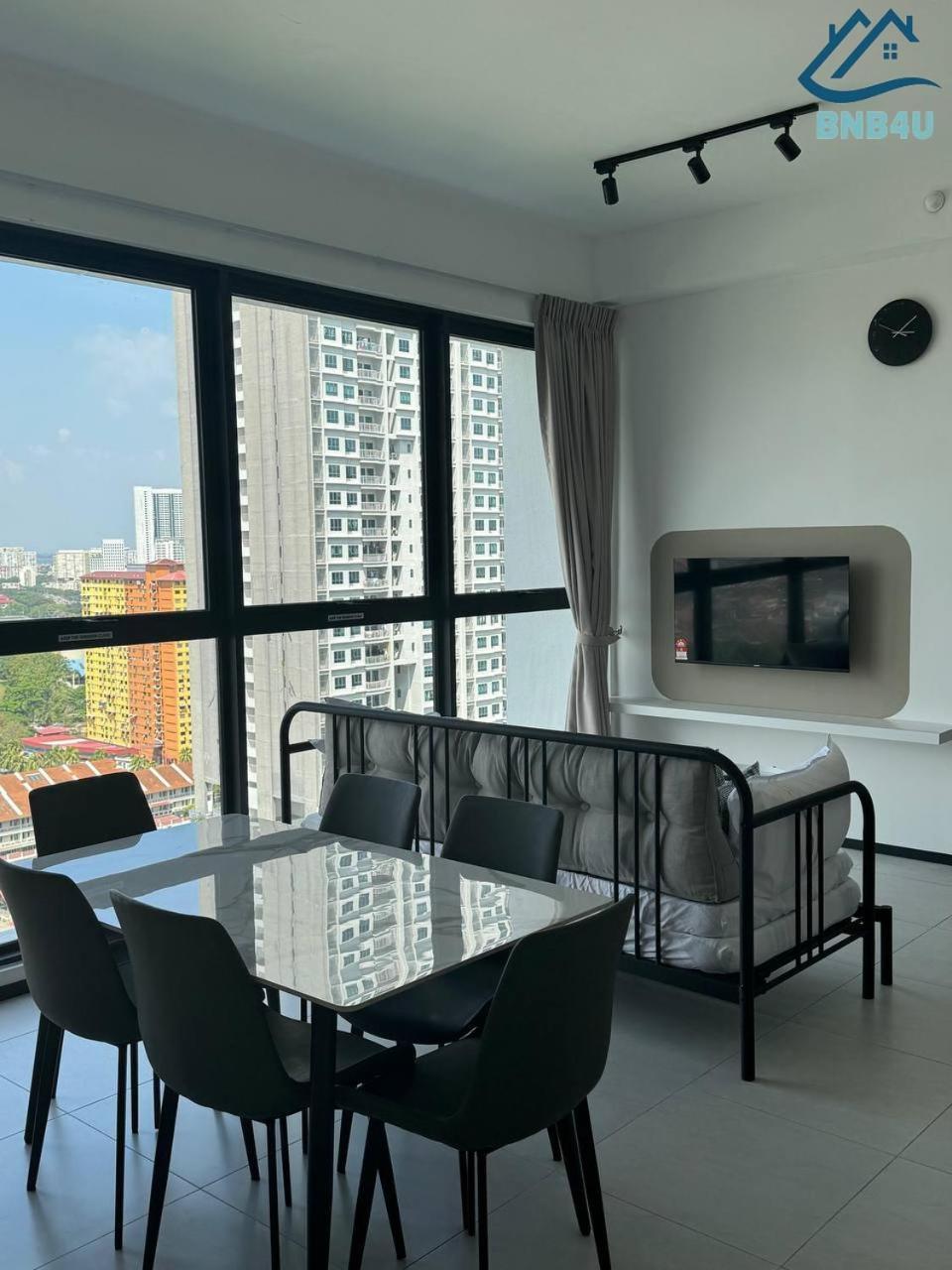 Urban Suites @ George Town Penang By Bnb4U Екстер'єр фото